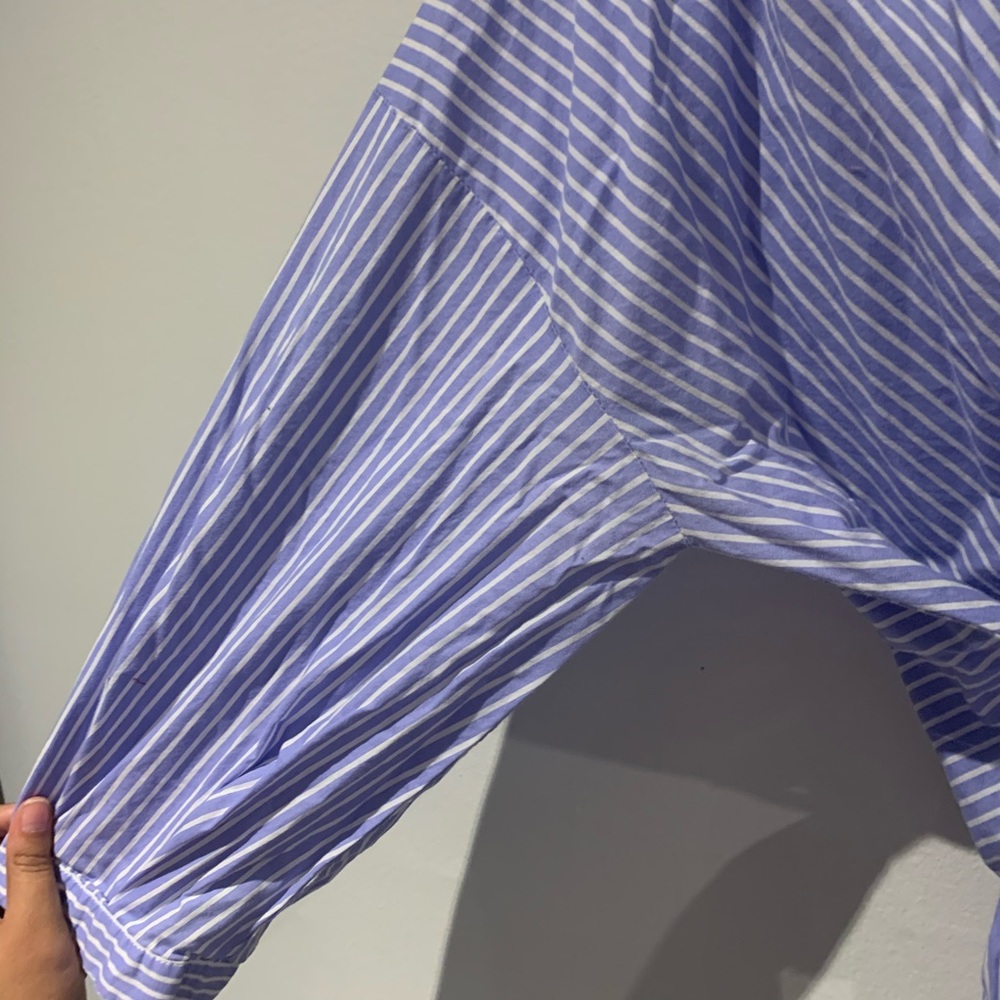 Zara wrap top💙🤍 - Picture 5 of 7